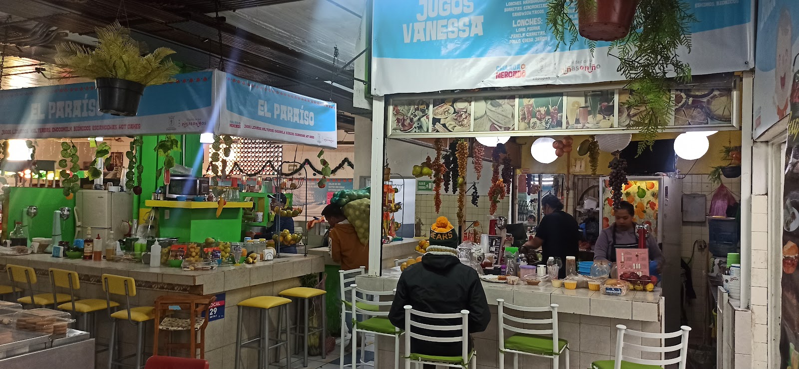 Zona De Fondas Mercado Municipal De Zapopan