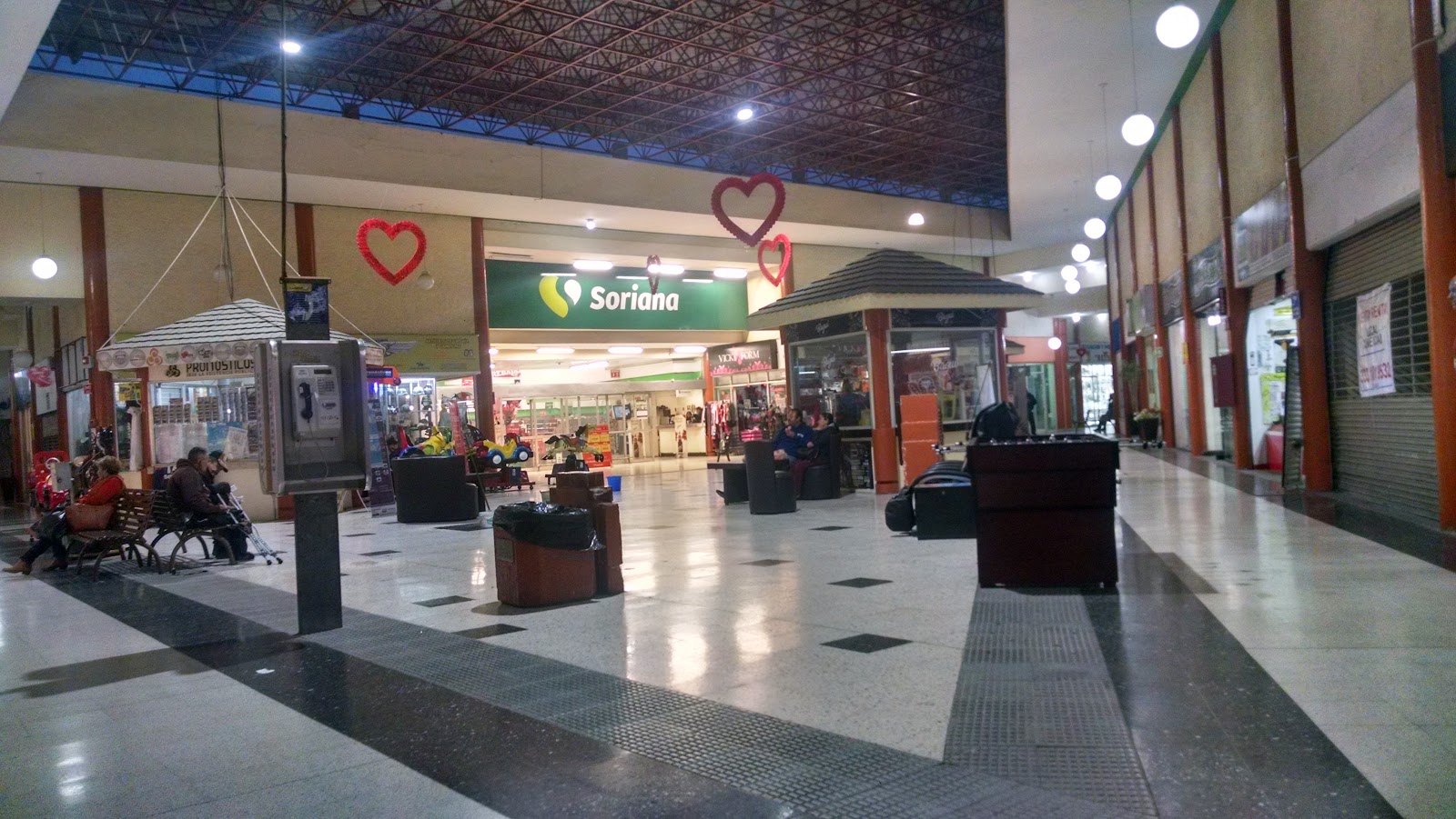 Plaza Tlaquepaque Río Nilo